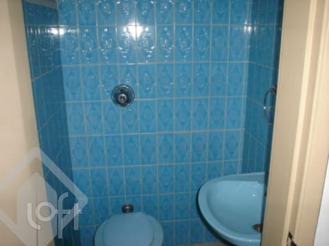 Image 9 - 273372